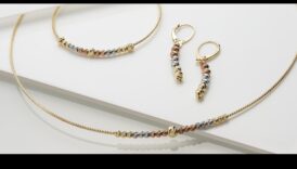 جاذبية مشعة: الكشف عن جمال المجوهرات الذهبية