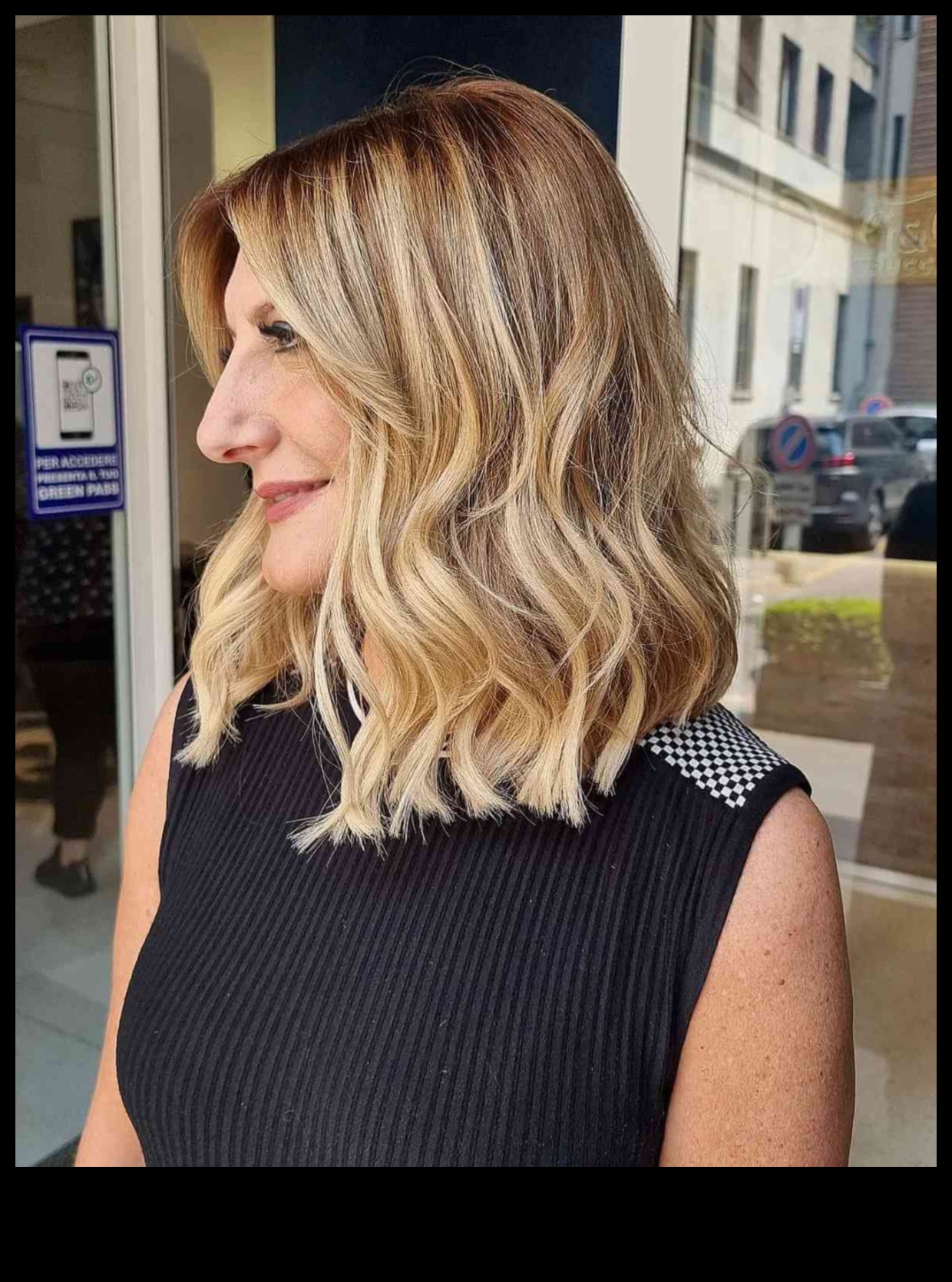 طيف طول الكتف 50+ أفكار تصفيفة الشعر المتوسطة لكل شكل الوجه والملمس 4 طيف طول الكتف: أفكار متنوعة لتصفيفة الشعر المتوسطة