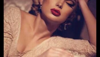 سحر عتيق: استمتع بالسحر الخالد للقطع الكلاسيكية