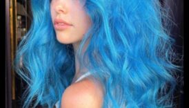 الشعور باللون الأزرق؟ إلهام لون الشعر الأزرق الجريء والجميل
